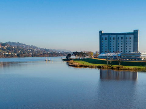 Peppers Silo Launceston - Taree Accommodation 0