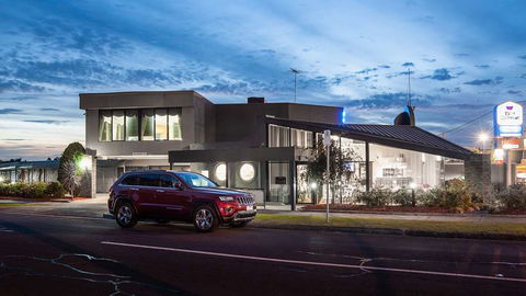 Best Western Mahoneys Motor Inn - Taree Accommodation 0