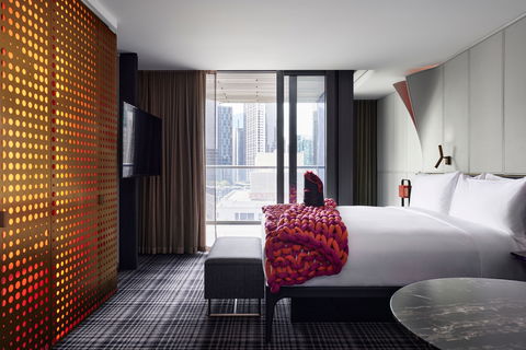 W Melbourne - Taree Accommodation 0