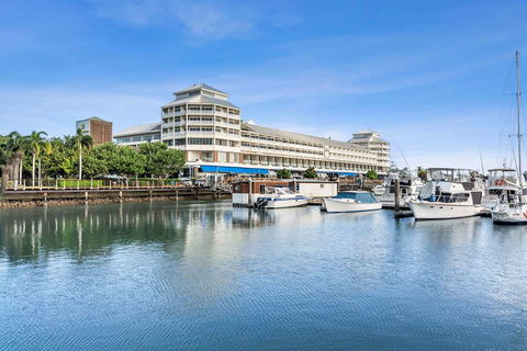 Shangri-La Hotel, The Marina - Taree Accommodation 0
