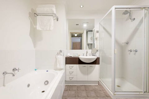 Ringwood Royale Apartment Hotel - Taree Accommodation 7