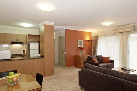Ringwood Royale Apartment Hotel - Taree Accommodation 11