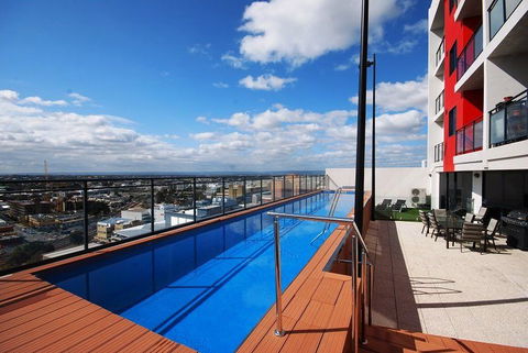 Astra Apartments Perth - Taree Accommodation 5