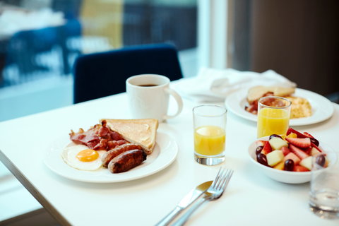 Holiday Inn Dandenong - Taree Accommodation 12