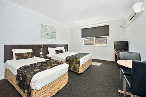 Comfort Inn Dandenong - Taree Accommodation 3