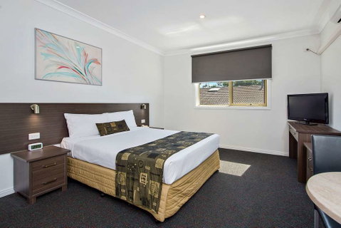 Comfort Inn Dandenong - Taree Accommodation 7