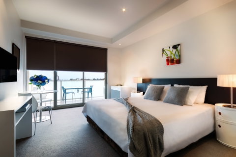 Caroline Serviced Apartments - Taree Accommodation 6