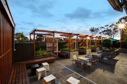 Nightcap at Keysborough Hotel - Taree Accommodation 9