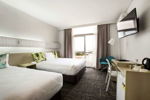 Nightcap at Sandringham Hotel - Taree Accommodation 1