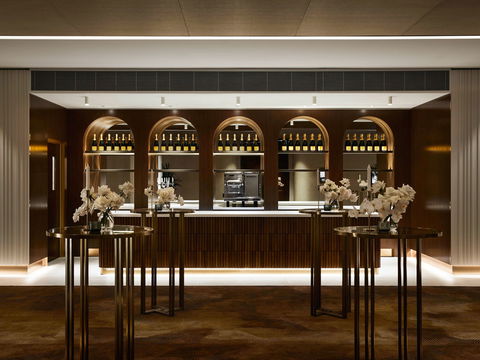 Hotel Chadstone Melbourne MGallery - Taree Accommodation 7