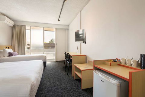 Nightcap At Waltzing Matilda Hotel - Taree Accommodation 3
