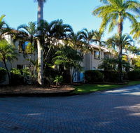 Oaks Oasis Caloundra - Taree Accommodation