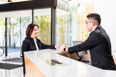 Crowne Plaza Perth - Taree Accommodation 4