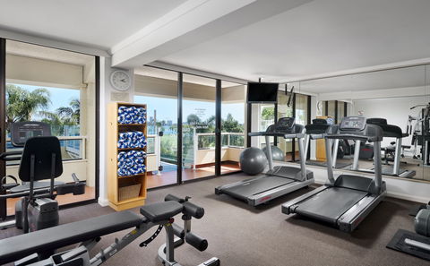 Crowne Plaza Perth - Taree Accommodation 15