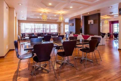 Quality Hotel Ambassador Perth - Taree Accommodation 9