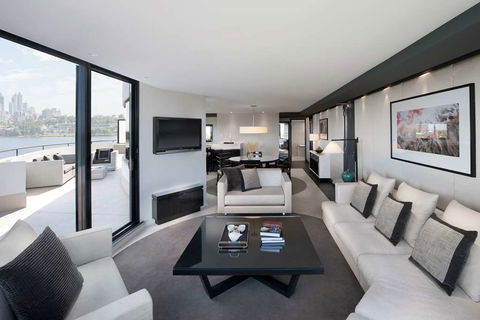 Crown Metropol Perth - Taree Accommodation 9