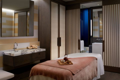 The Ritz-Carlton Perth - Taree Accommodation 13