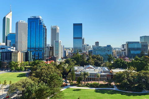 DoubleTree By Hilton Perth Waterfront - Taree Accommodation 3