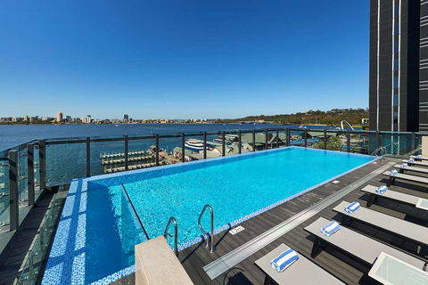 DoubleTree By Hilton Perth Waterfront - Taree Accommodation 10