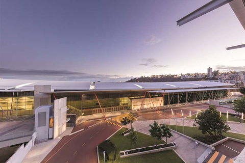 Adina Apartment Hotel Perth - Taree Accommodation 2