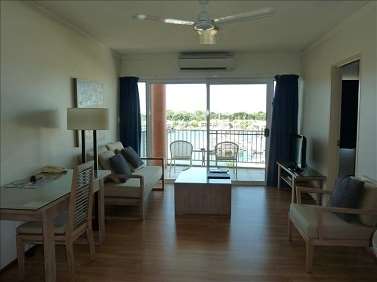 Cullen Bay Resorts - Taree Accommodation 5