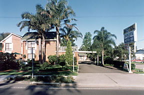 Avaleen Lodge Motor Inn - Taree Accommodation 0