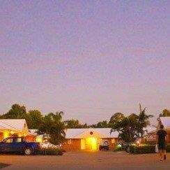 Emerald Maraboon Motor Inn - Taree Accommodation 0