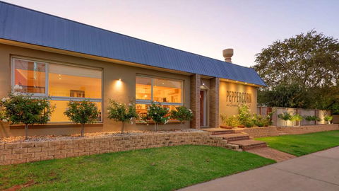 Quality Inn Swan Hill - Taree Accommodation 0