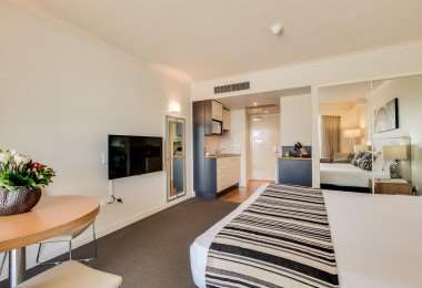 Central Cosmo Apartments - Taree Accommodation 2