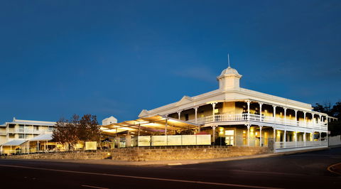 Tradewinds Hotel - Taree Accommodation 0
