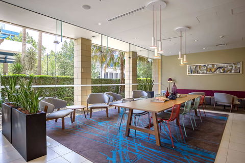 Courtyard By Marriott Sydney-North Ryde - Taree Accommodation 1