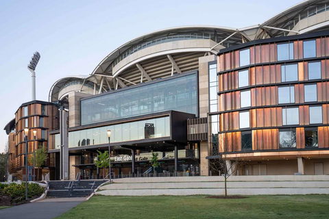 Oval Hotel - Taree Accommodation 0