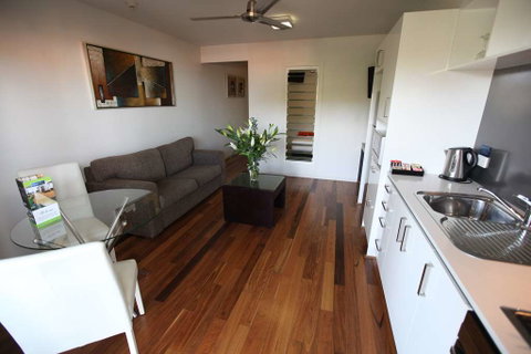 Essence Apartments Chermside - Taree Accommodation 8
