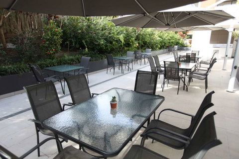 Essence Apartments Chermside - Taree Accommodation 12
