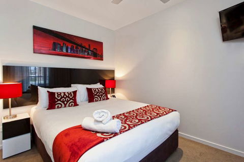 Mantra Midtown Brisbane - Taree Accommodation 13