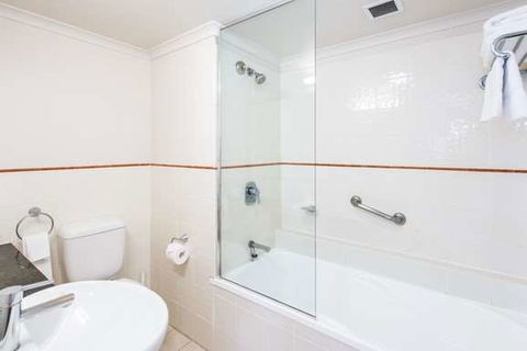 Mantra On Queen - Taree Accommodation 7
