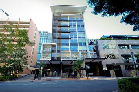 Mantra Terrace Brisbane - Taree Accommodation 0
