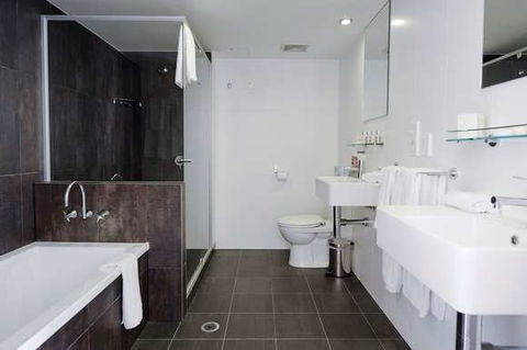 Mantra Terrace Brisbane - Taree Accommodation 3