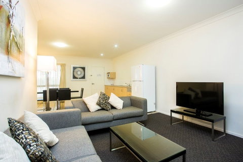 Coral Cay Resort Motor Inn - Taree Accommodation 1