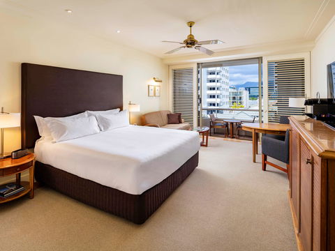 Pullman Reef Hotel Casino - Taree Accommodation 7