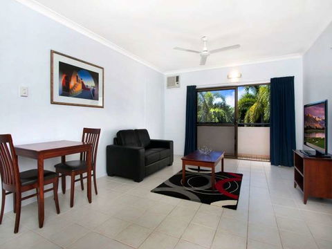 Cairns City Palms - Taree Accommodation 14