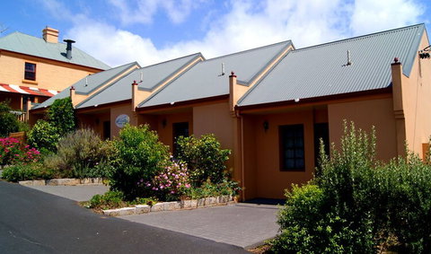Meredith House and Mews - Taree Accommodation 0