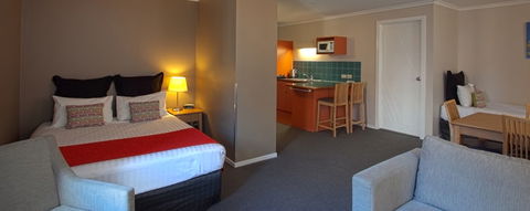 Quest Waterfront Serviced Apartments - Taree Accommodation 2
