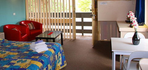 Jetty Motel - Taree Accommodation 0