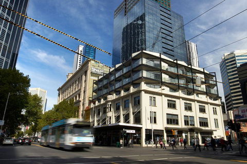 City Edge East Melbourne Serviced Apartm - Taree Accommodation 0
