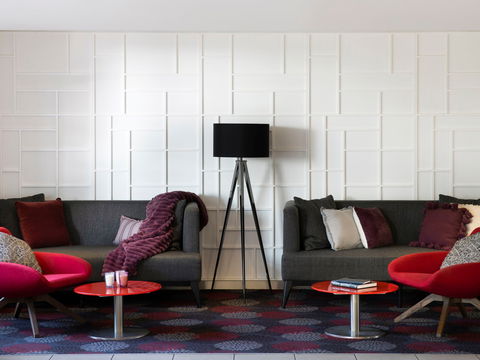 Mercure Sydney Macquarie Park - Taree Accommodation 1