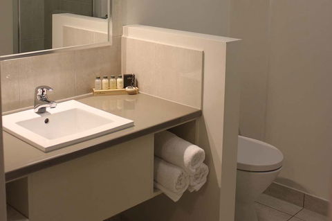 Swan Hill Resort - Taree Accommodation 1