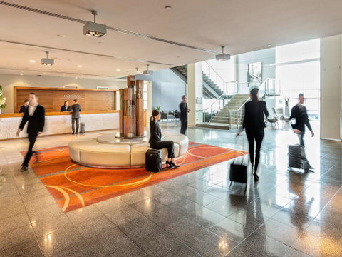 PARKROYAL Melbourne Airport - Taree Accommodation 2