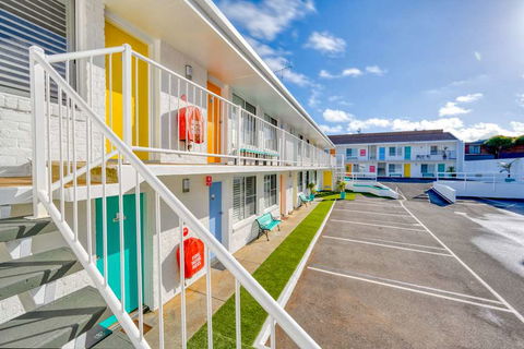 Comfort Inn Warrnambool International - Taree Accommodation 2