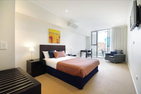 Macquarie Waters Boutique Apartment Htl - Taree Accommodation 2